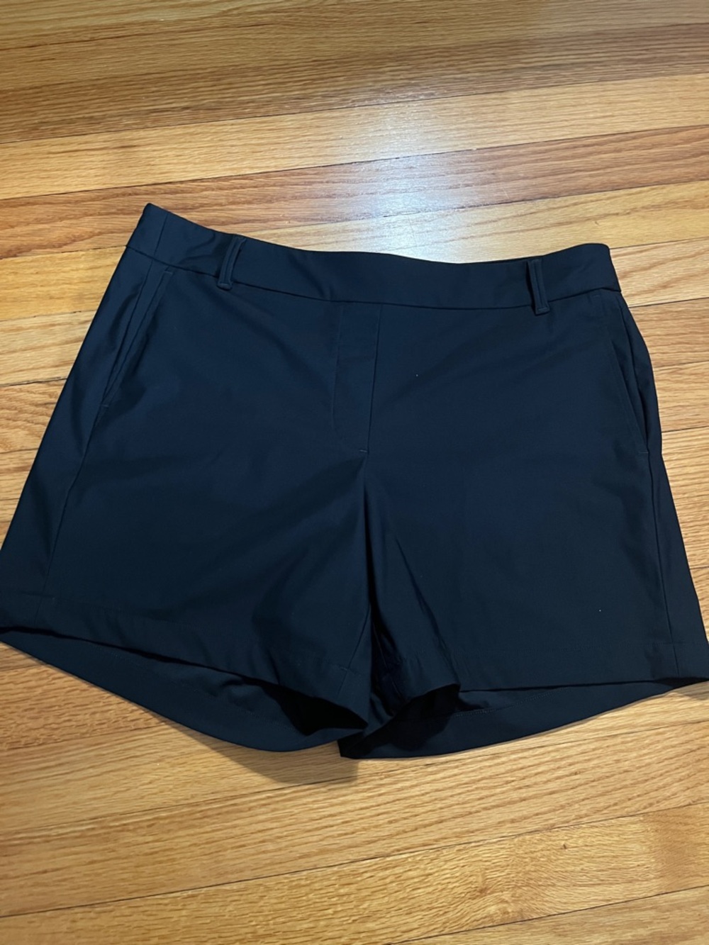 Spanx Sunshine Solutions Black Stretch Pull-On Shorts Size Large NWOT
